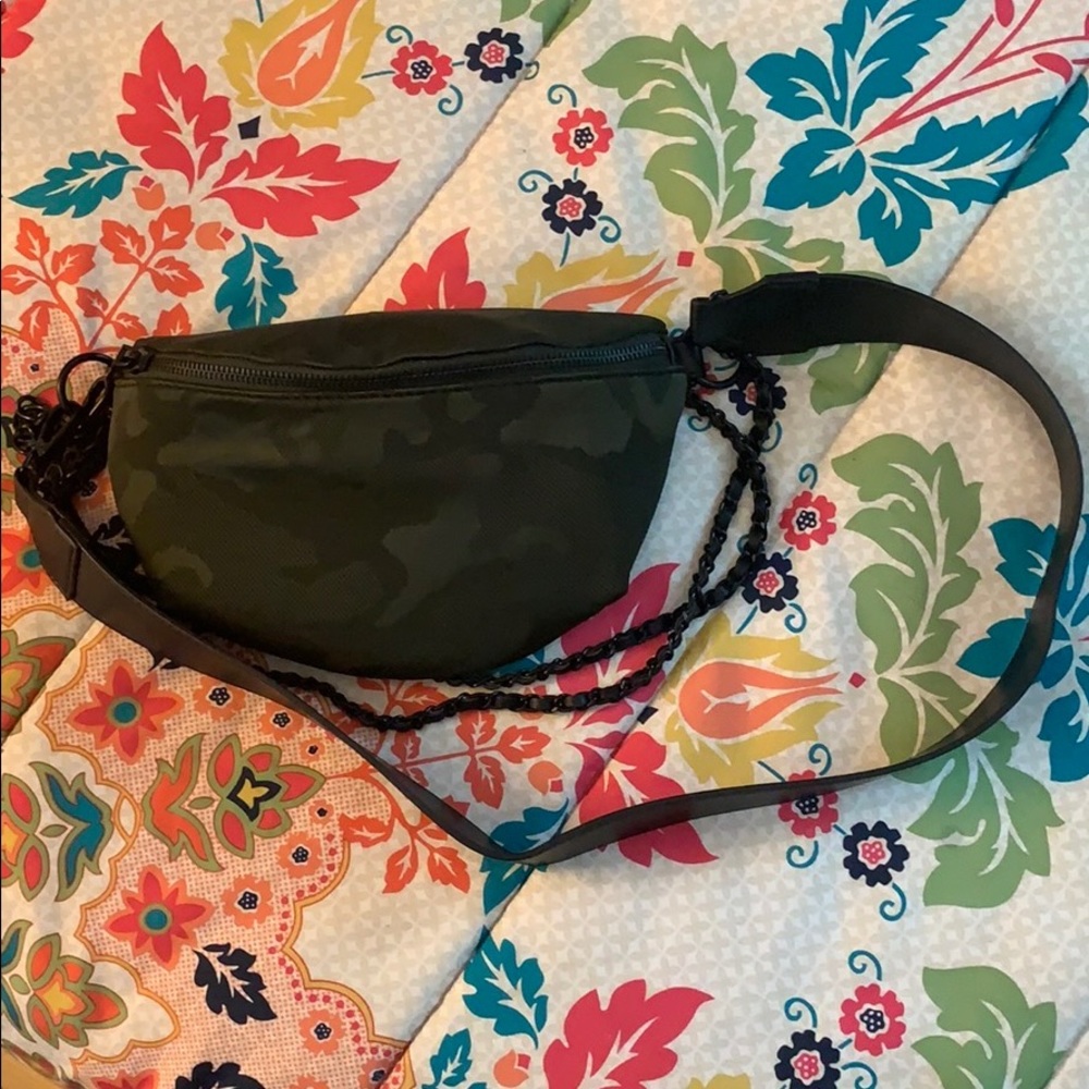 Steve Madden Fanny Pack/Shoulder Bag